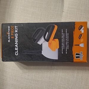 Brand New Box Set 8 piece Blackstone Grill Griddle Cleaning Kit